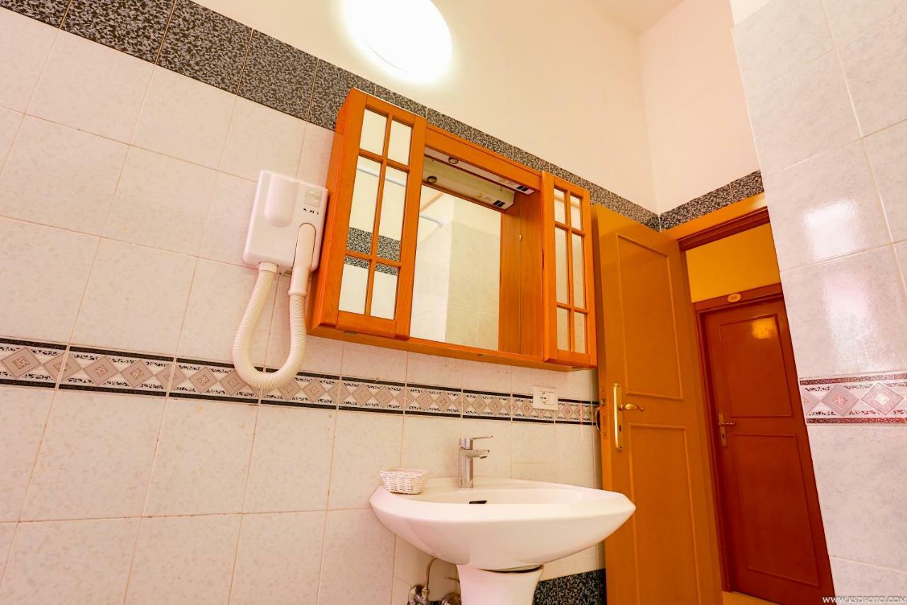 Gordon'S Apartment روما المظهر الخارجي الصورة